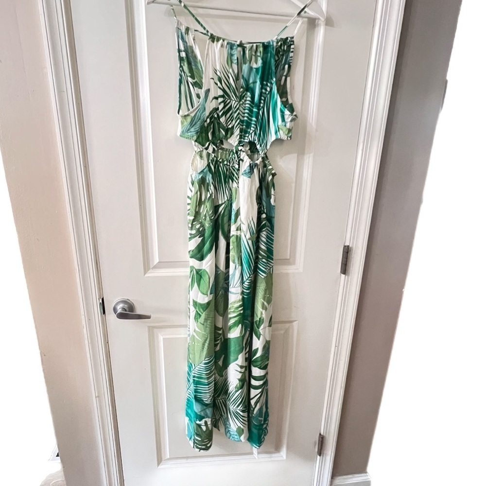 CUPSHE Women's Leafy Cutout Maxi Sleeveless Dress - Picture 8 of 11
